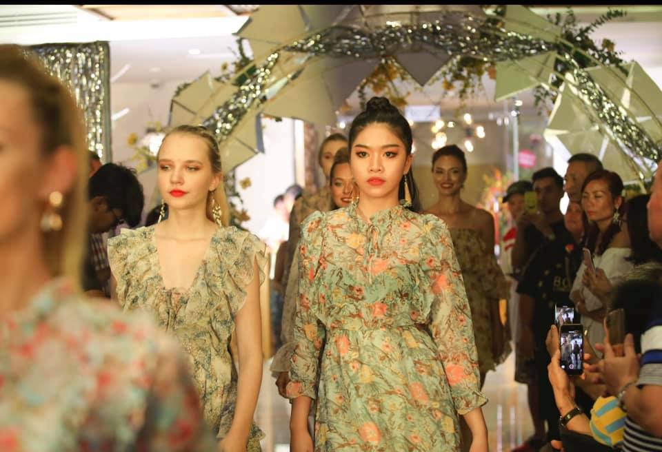Dịch Vụ Cung Cấp Nhân Sự Tây Top Model Management